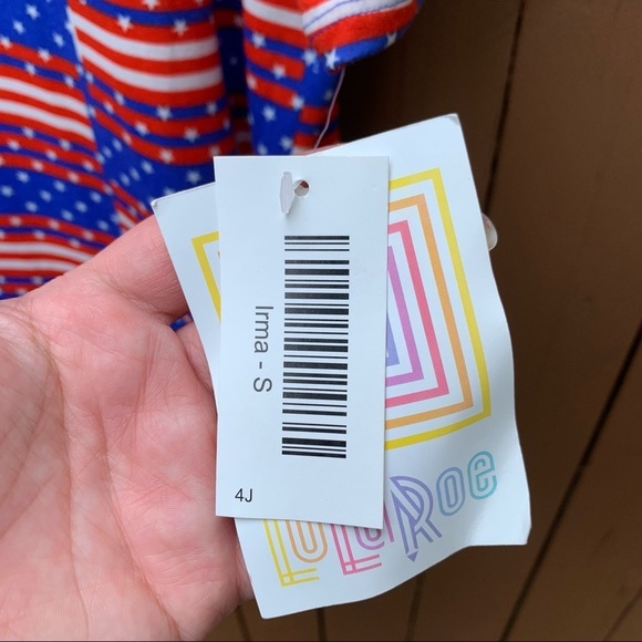 LulaRoe | NWT Size Small American Flag Irma Top - Picture 7 of 8